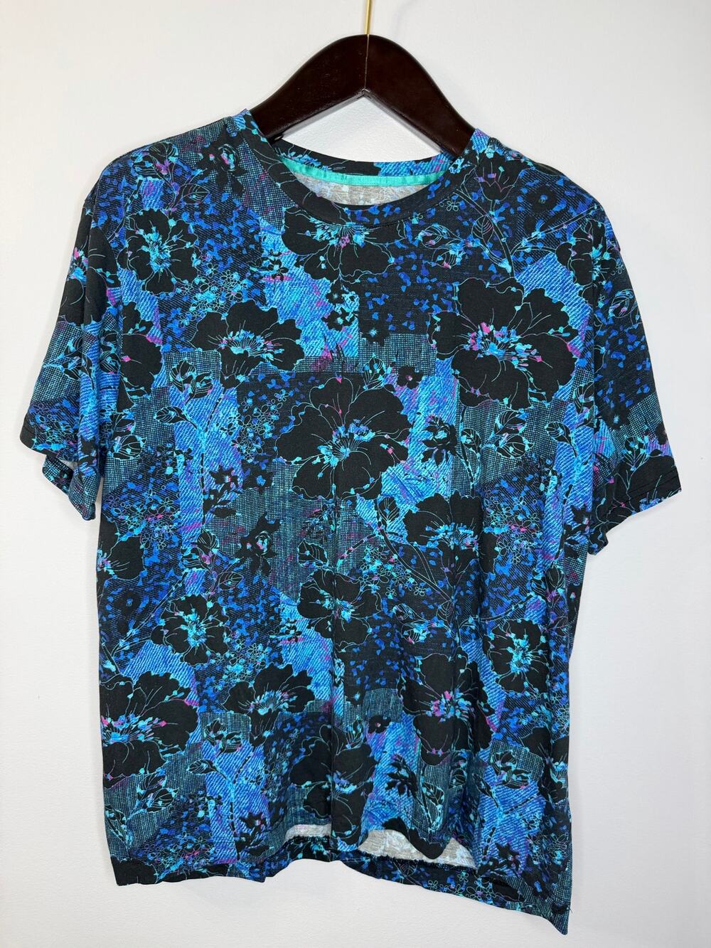Robert Graham Blue Floral Print Crew Neck T-Shirt Men's 2XL Cotton